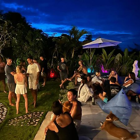 Sukacita Hill Hotel Uluwatu Exterior foto
